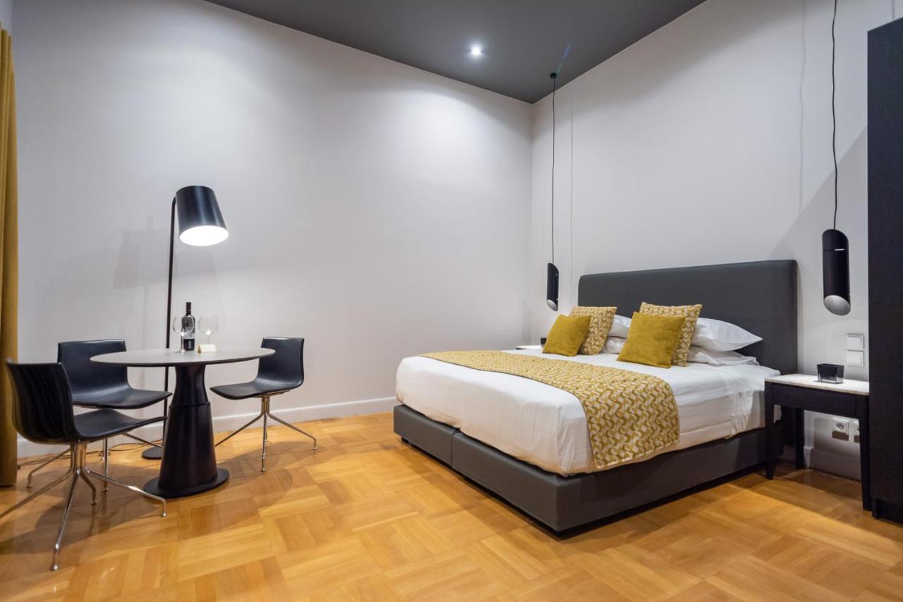 33Solonossuites Athen Exterior foto